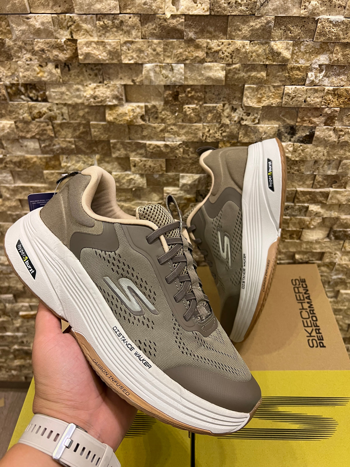 Skechers 🇨🇳