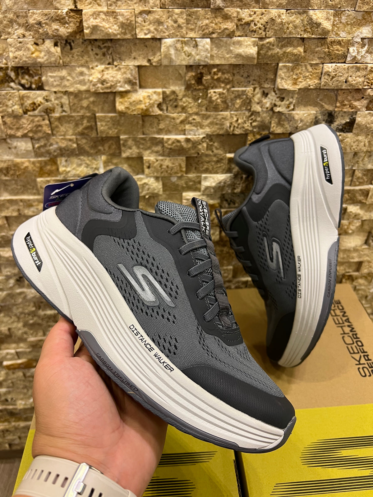 Skechers 🇨🇳