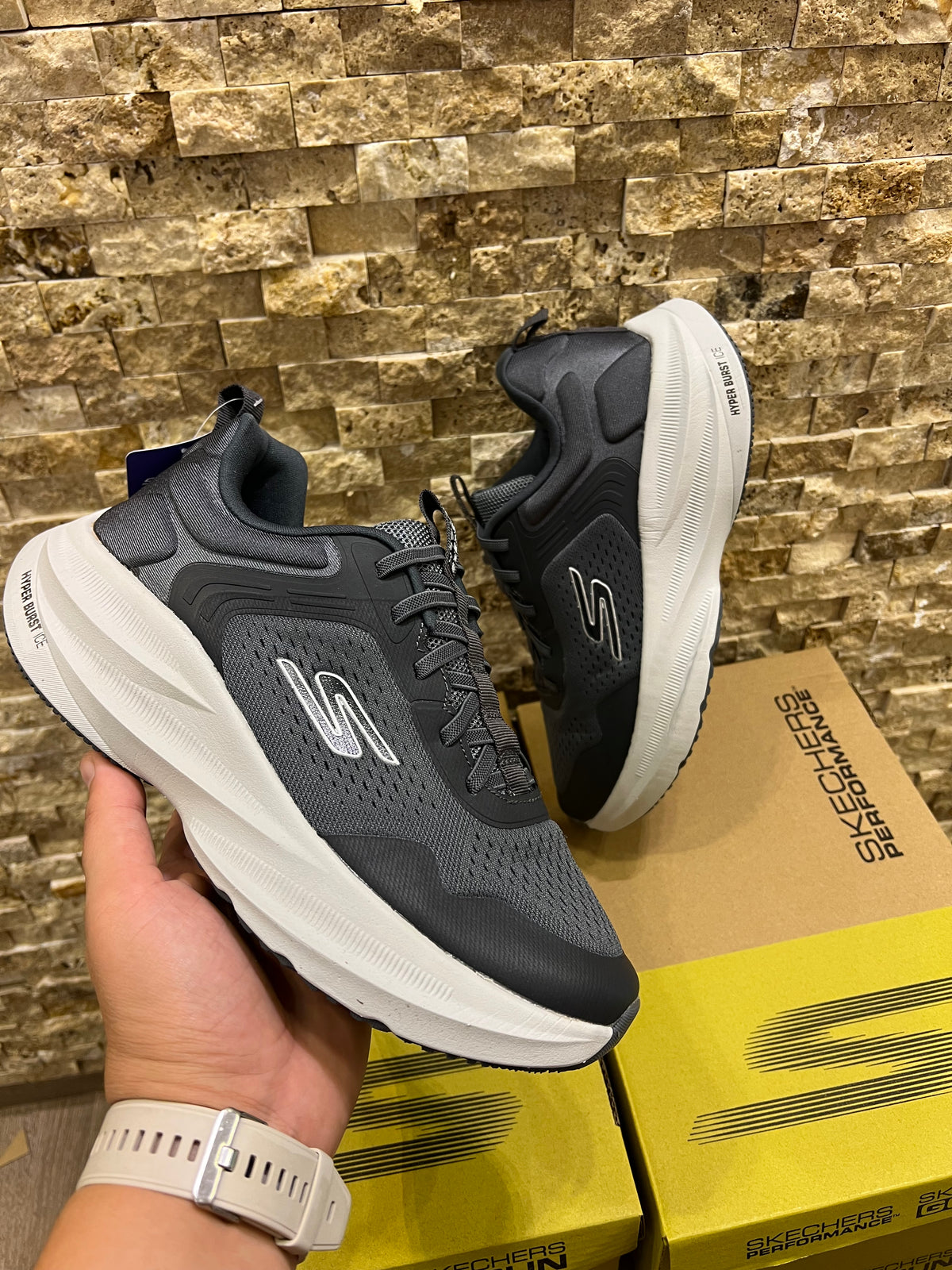 Skechers 🇨🇳