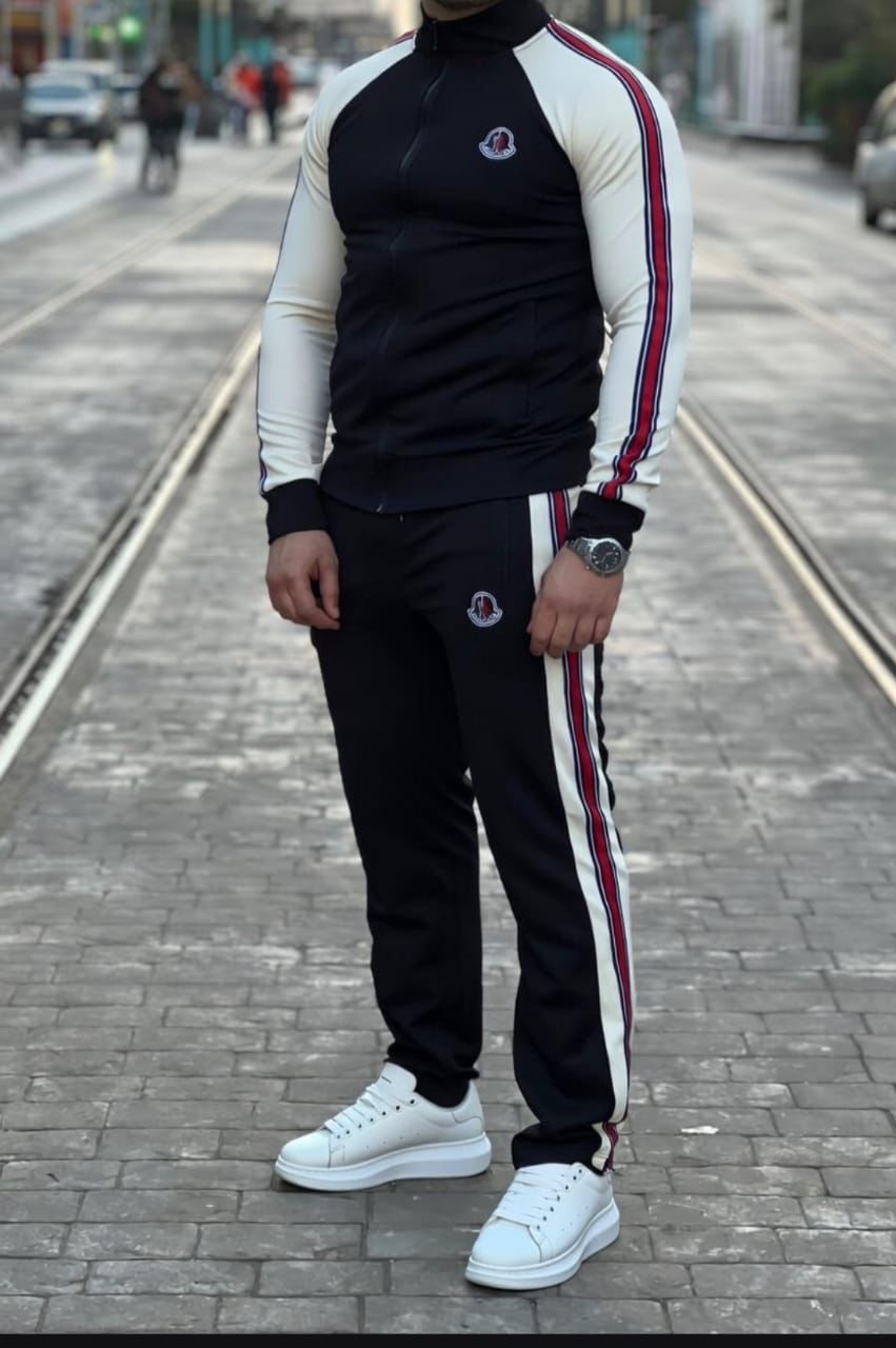 Ensemble Moncler baagi